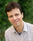 Macroeconomics - Andrés Rodríguez-Clare