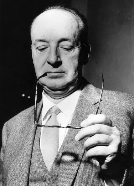 Vladimir Nabokov: Between Russia and America