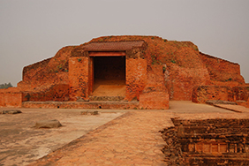Stupa at Vikramaśīla