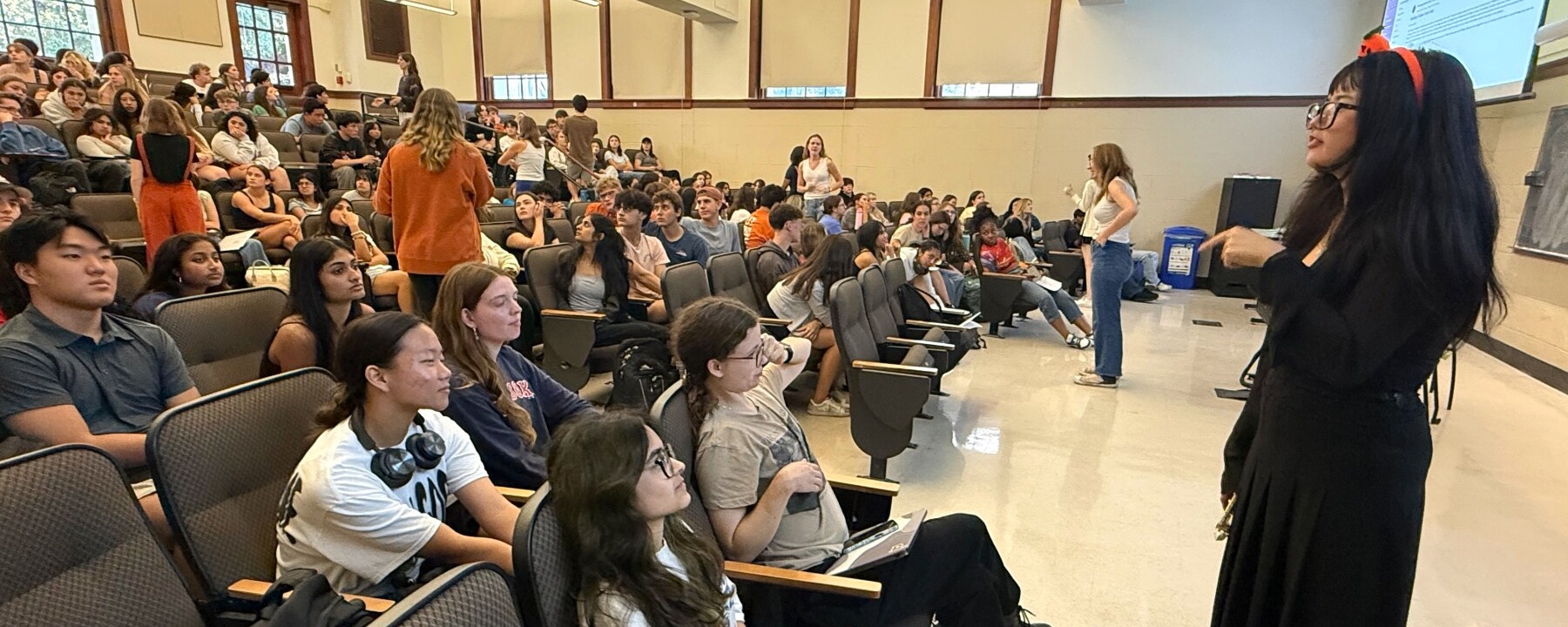 Picture of LAH 102H Classroom