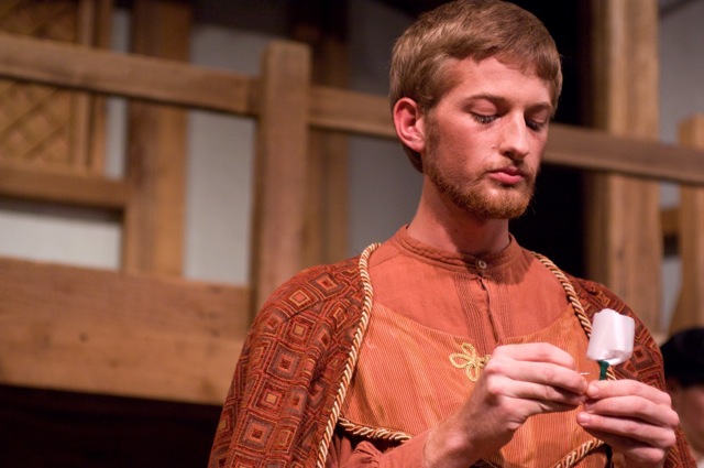 Isto Barton plucks a white rose to signify the beginning of the Wars of the Roses cycle in Henry VI part 1.