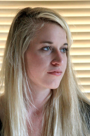 English Honors student Katherine Noble wins 2012 Roy Crane Award