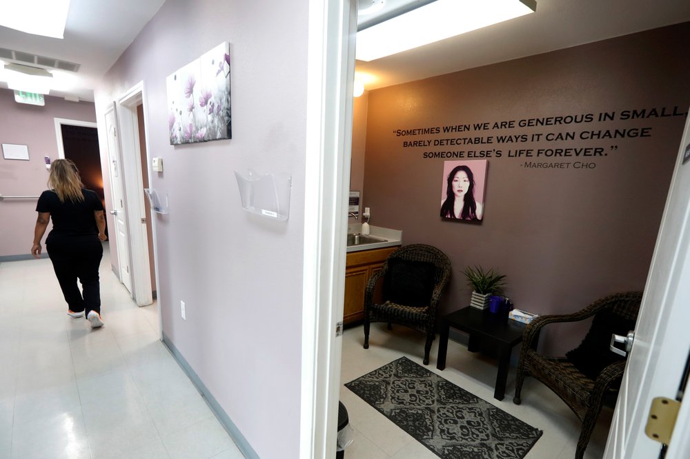 AP News Cites TxPEP Research on Clinic Closures and Driving Distances
