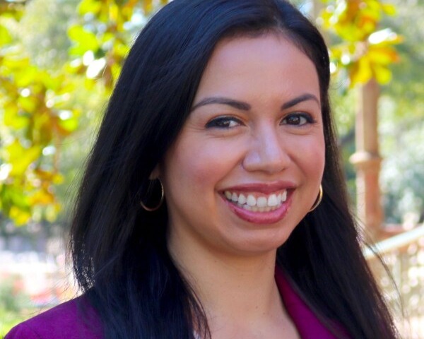 Welcome to the Familia: Dr. Angie Gutierrez>