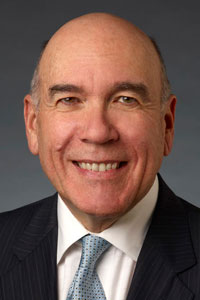 Richard W Lariviere